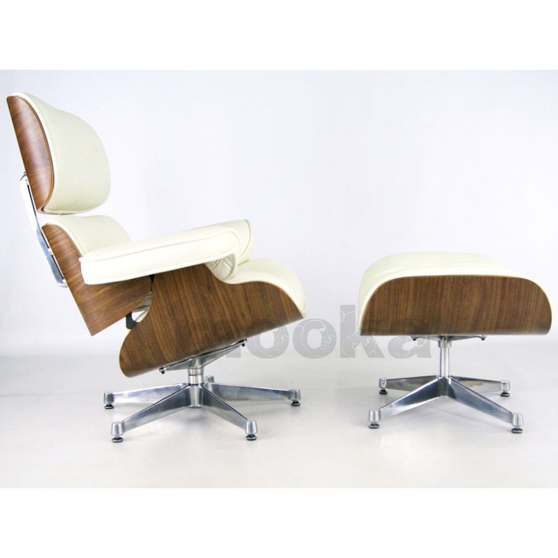 Eame Lounge chair w/ ottoman chrome base